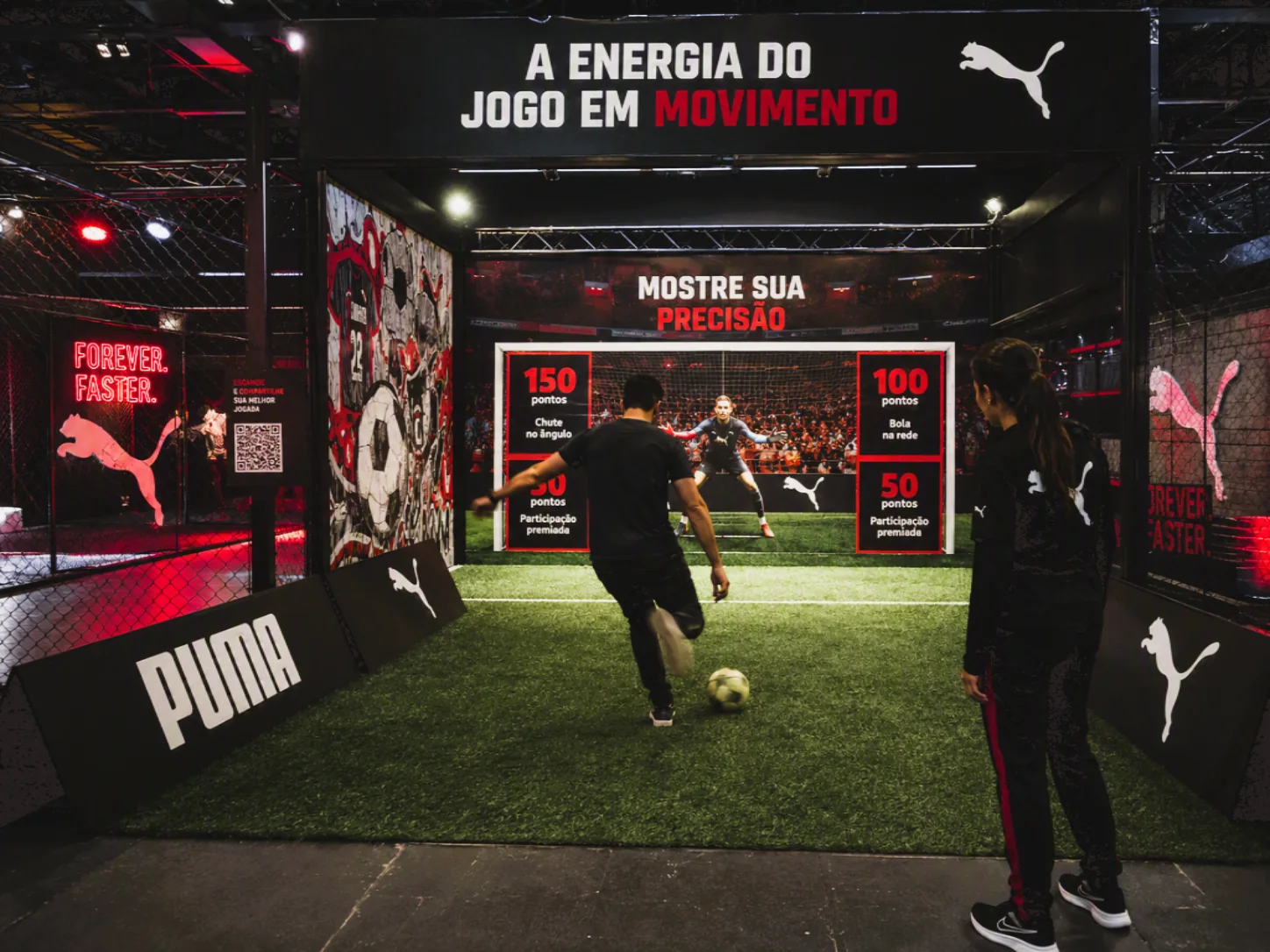 Game físico e digital de chute a gol em evento